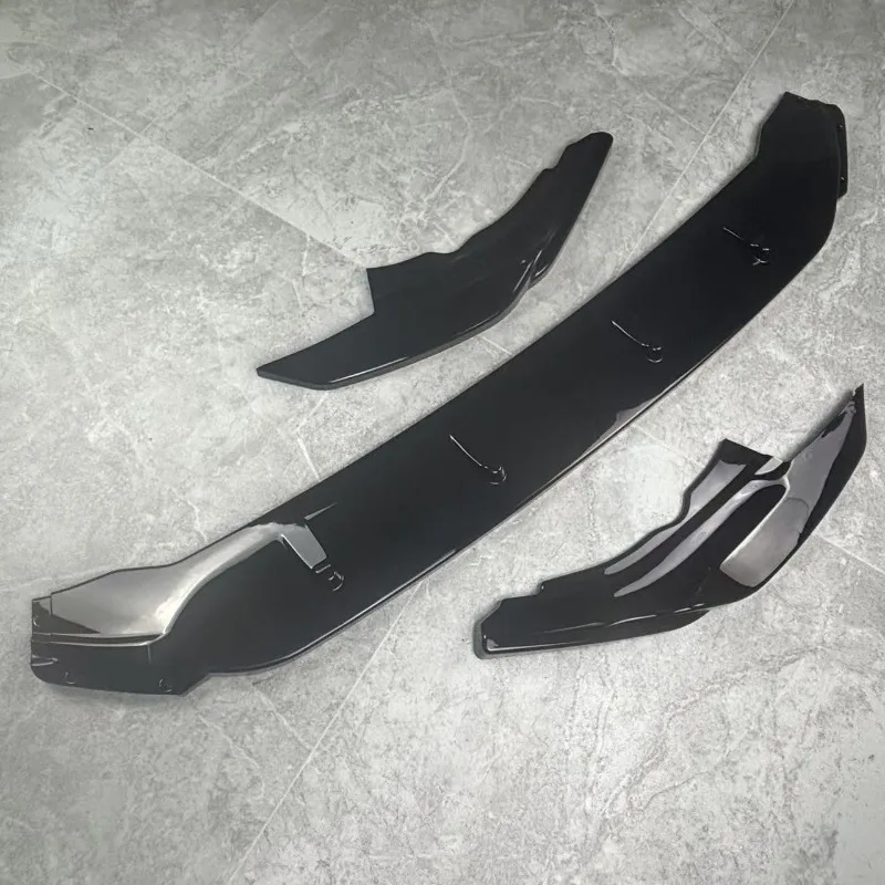 Maxton 스타일 프론트 스플리터 V.4 VW 골프 8R 2020-2024 자동차 앞 범퍼 립 스포일러 스플리터 디퓨저 바디 키트 3pcs 립 턱 썸네일 6