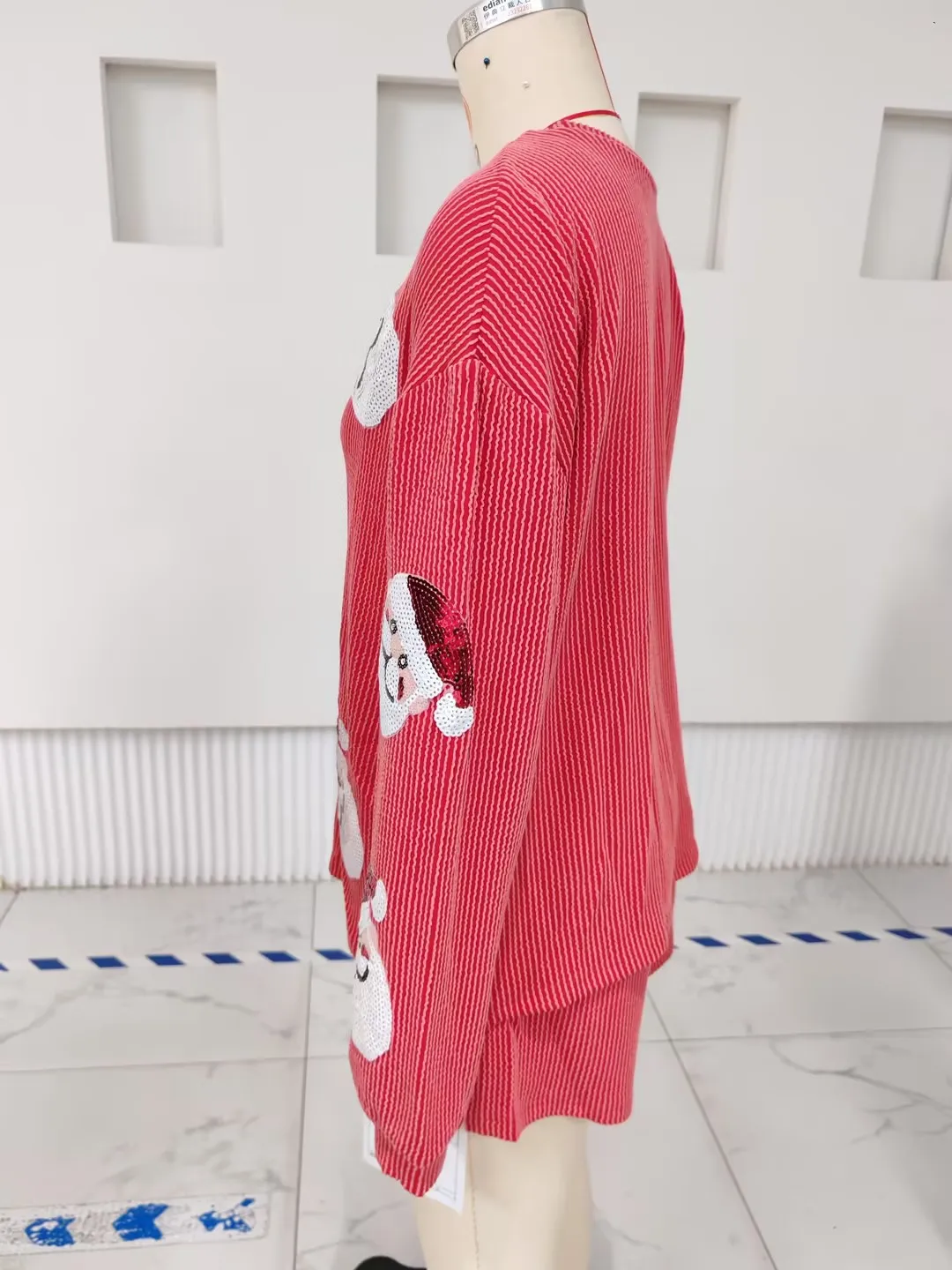 2026 Neujahr Damen 2-teiliges Lounge-Outfit Weihnachten Langarm O-Ausschnitt Pailletten Kürbis/Pailletten Weihnachtsmann Pullover Shorts Sets