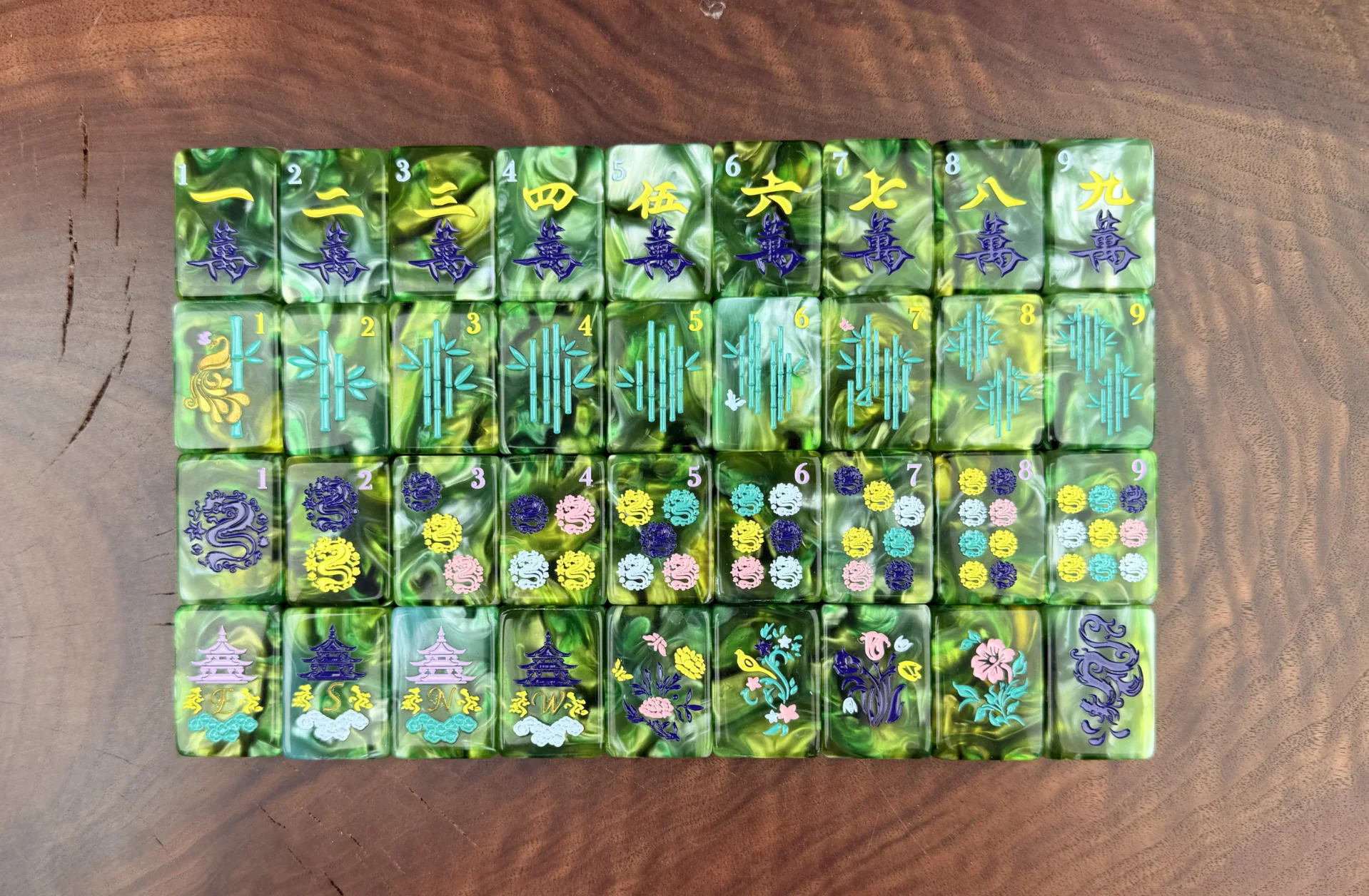 Original Design Emerald Green Pearl Acrylic American Mahjong Set 160pcs Waterproof & Wear-Resistant american mahjong tiles