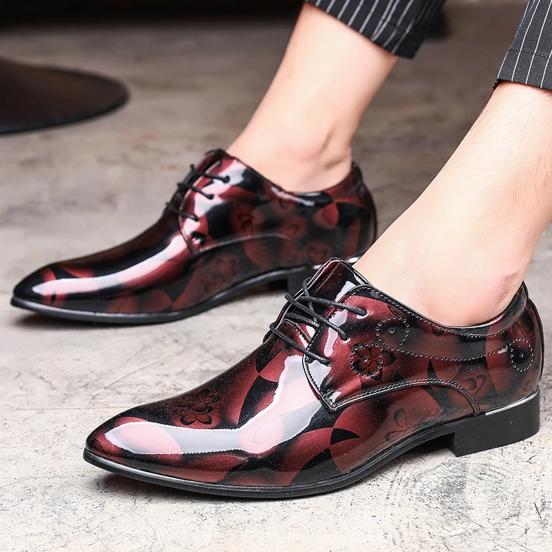 

British Mens Blue Patent Leather Dress Shoes Glossy Floral Printed Formal Lace Up Derby Shoes For Business Wedding Party Fashion
