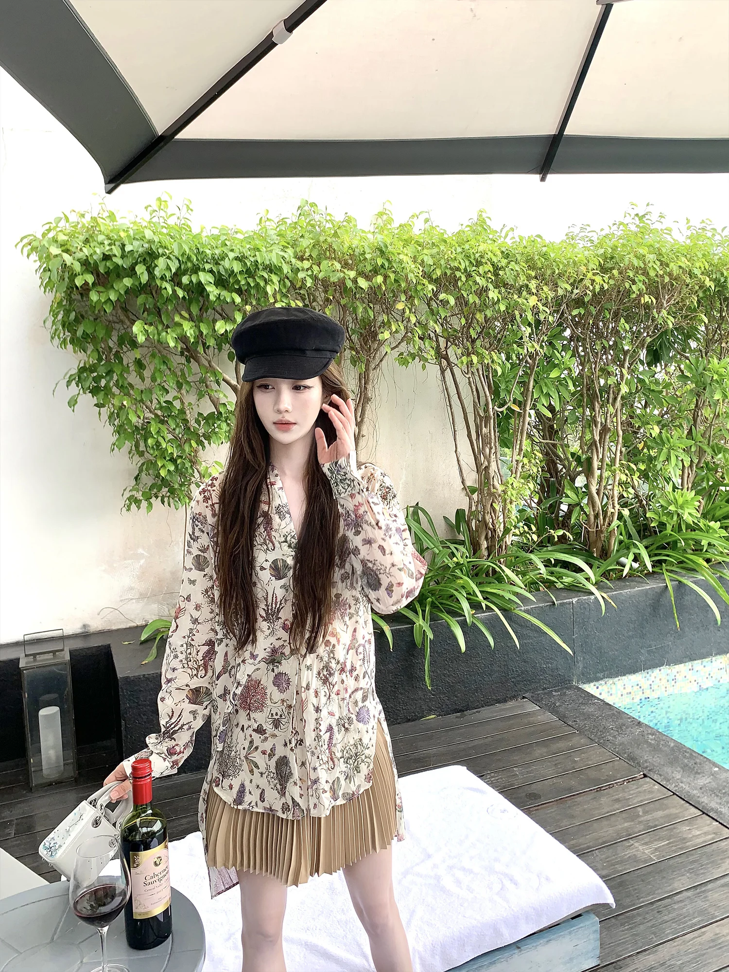 

Женская повседневная свободная блузка с цветочной вышивкой и узором в виде пчел, полупрозрачная, с защитой от УФ-излучения, для весеннего сезона