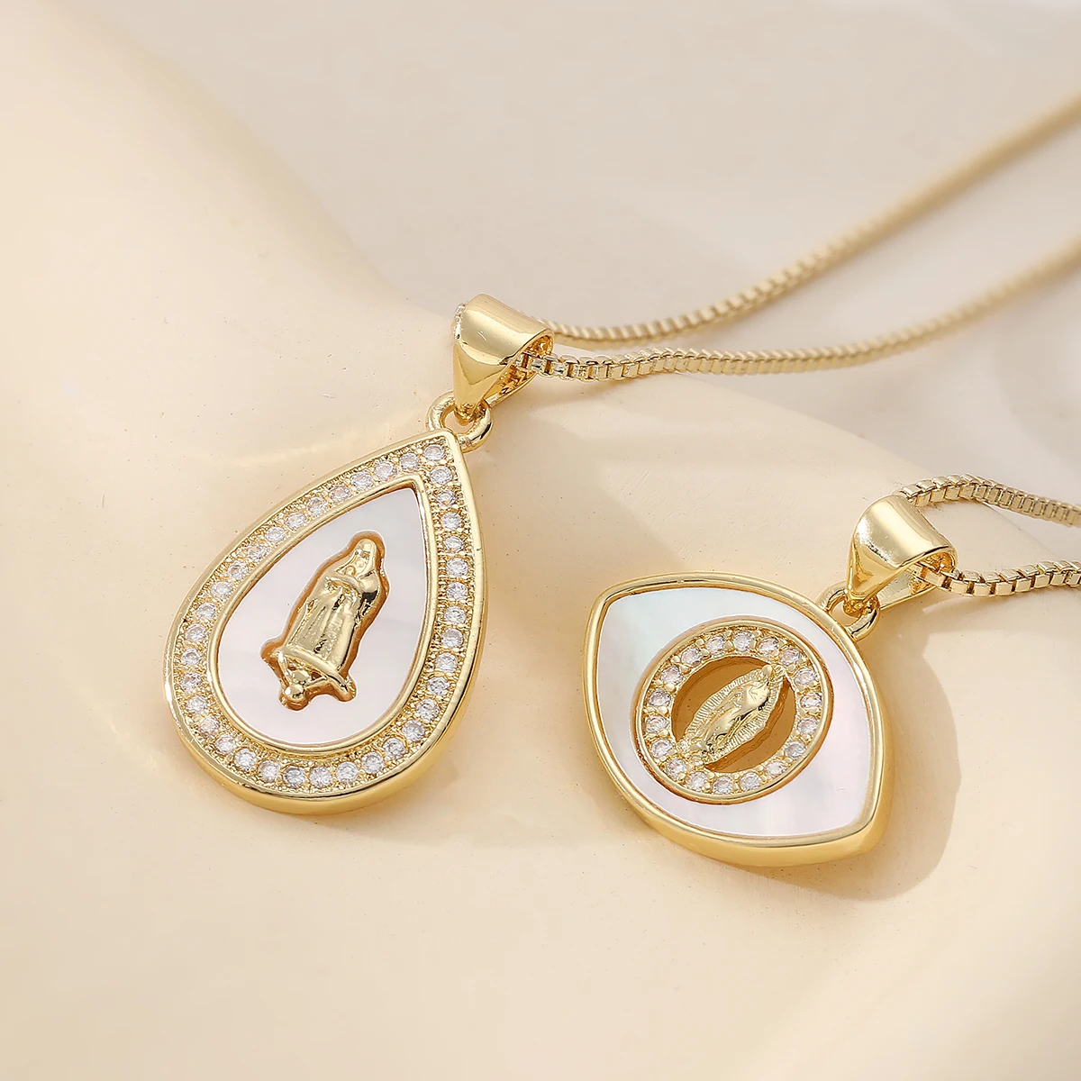 NEWBUY Graceful Women's Religious Jewelry Brass CZ Zircon Inlay Virgin Mary Pendant Stainless Steel Chain Non-Fading Necklace