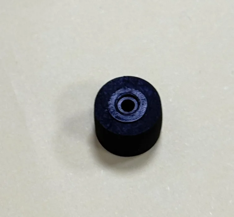 7個入り、10.4mm×8×2のヴィンテージステレオ用ピンチローラー。ソニー