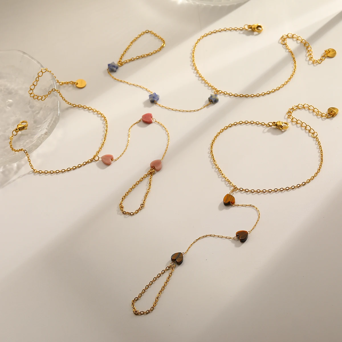 

Gold Plated Stainless Steel Finger Chain Hand Bracelet for Women with Natural Stone Star Heart Shaped Bracelets Fashion Jewelry