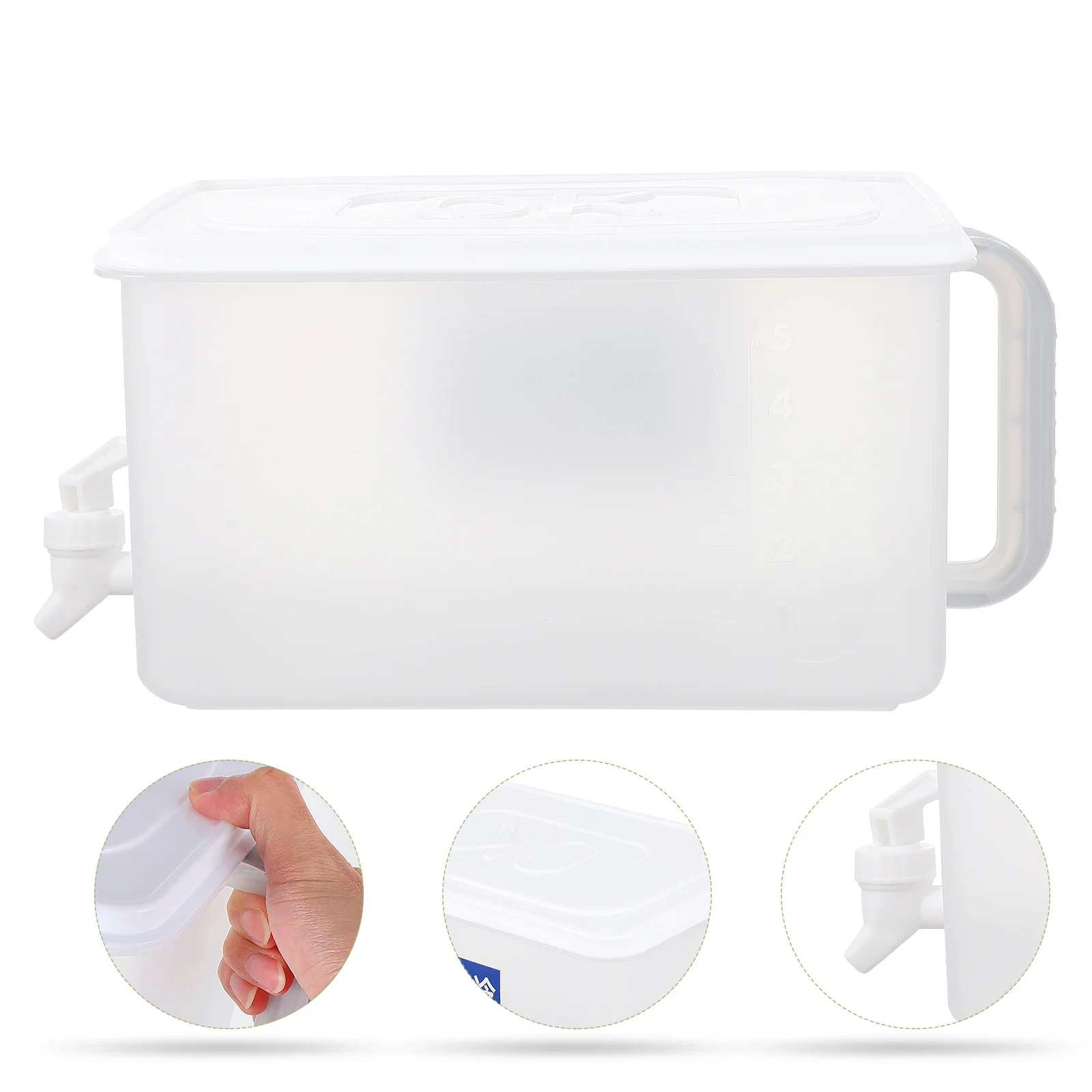 

1Pcs Cold Water Can Large Capacity Food Safe Plastic Outdoor Water Storage Box Faucet for Household Camping Hiking Leisure