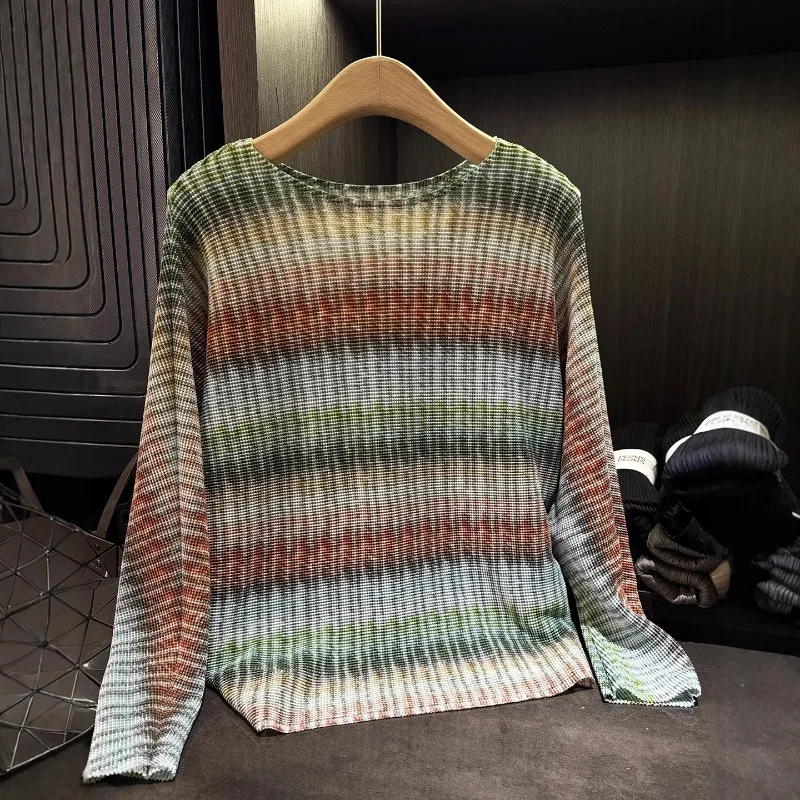 

Miyake Pleated Printed T-shirt Premium 2025 Striped Tie-Dye Printed Bat Sleeve Round Neck Top Casual Loose Skinny T-shirt