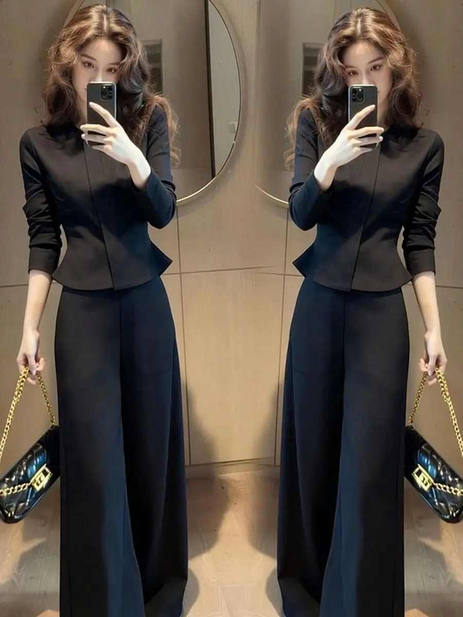 

Black Two-Piece Suit for Women 2026 Autumn Slimming Professional Commute Set Elegant Style Breathable Polyester Material