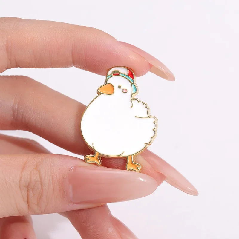 Cute Animal Enamel Pins Sweet brooch of white and fat ducklings wearing beautiful hats Accessories Metal Badge Jewelry Wholesale