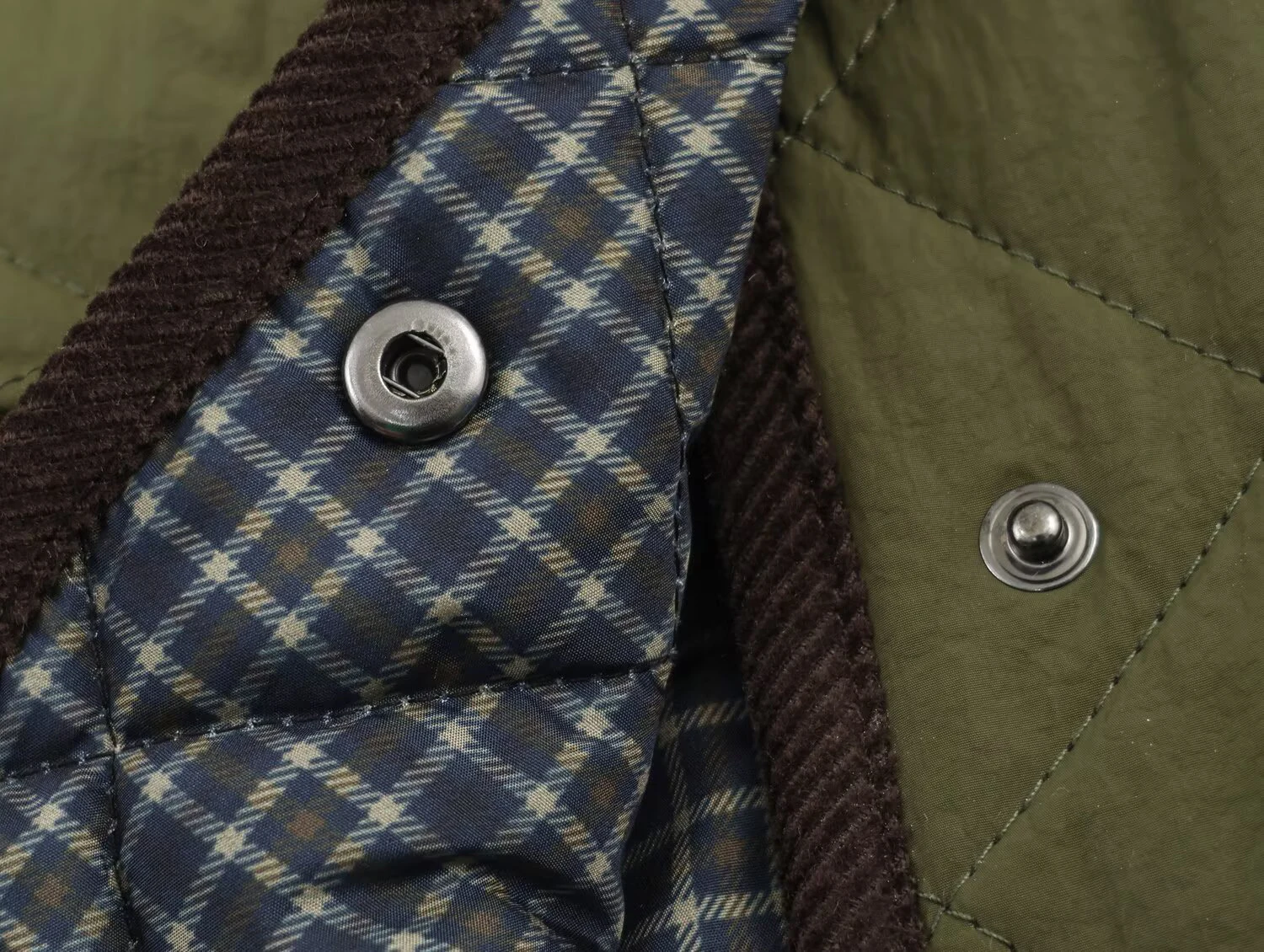 الأوروبية والأمريكية 2025 شتاء جديد المرأة ريترو فضفاض عادية سروال قصير مبطن النايلون كسول نمط طوق سترة #5