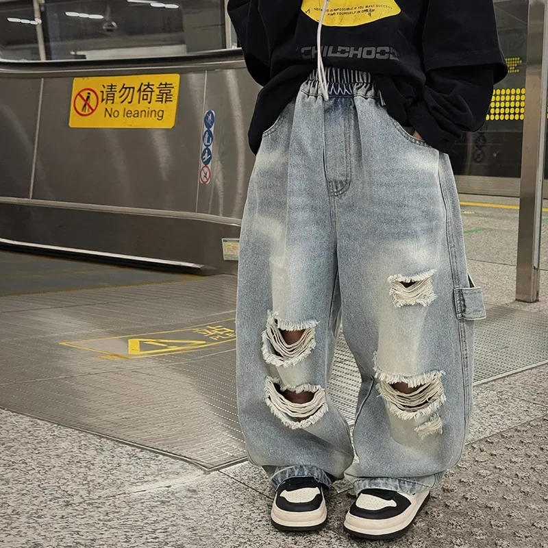 

Children's Pants 2024 Boys' Autumn New Loose Leisure Ripped Boys' Jeans Online Red Fashion