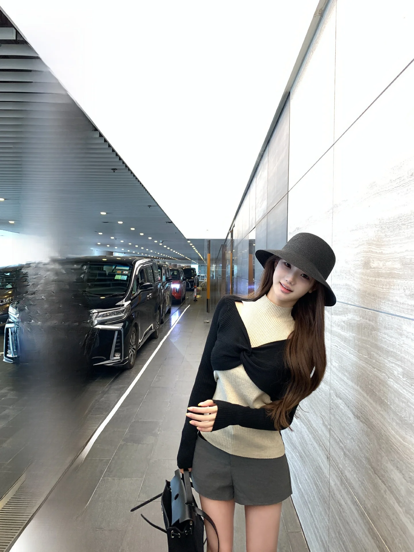 

OKMAOP Long Sve Knitted Top Women Slim Fit Spring Design Sense Splicing Faionable Upper Body Breathable Comfortable