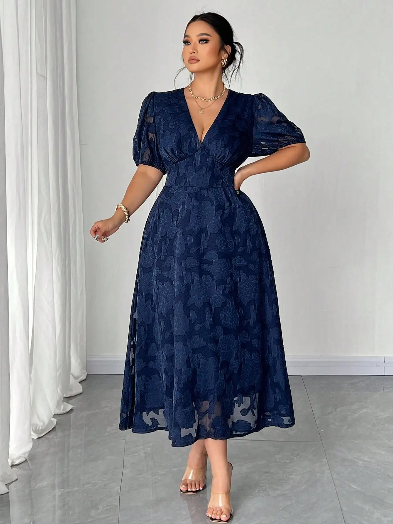 

Plus Size Women Summer V-Neck Short Puff Sleeve Textured A-Line Dress