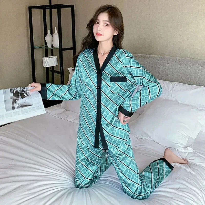 5211-3Women's Pajamas Set V Neck Design Luxury Cross Letter Print Sleepwear Silk Like Home Clothes XXL Large Size Nightwear