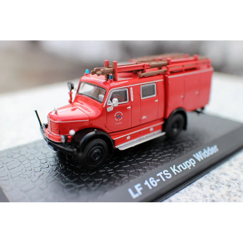 Diecast 1/72 escala motor de bombeiros lf 16 ts krupp widder escada antiga liga modelo de carro brinquedo colecionável presente lembrança exibição ornamento