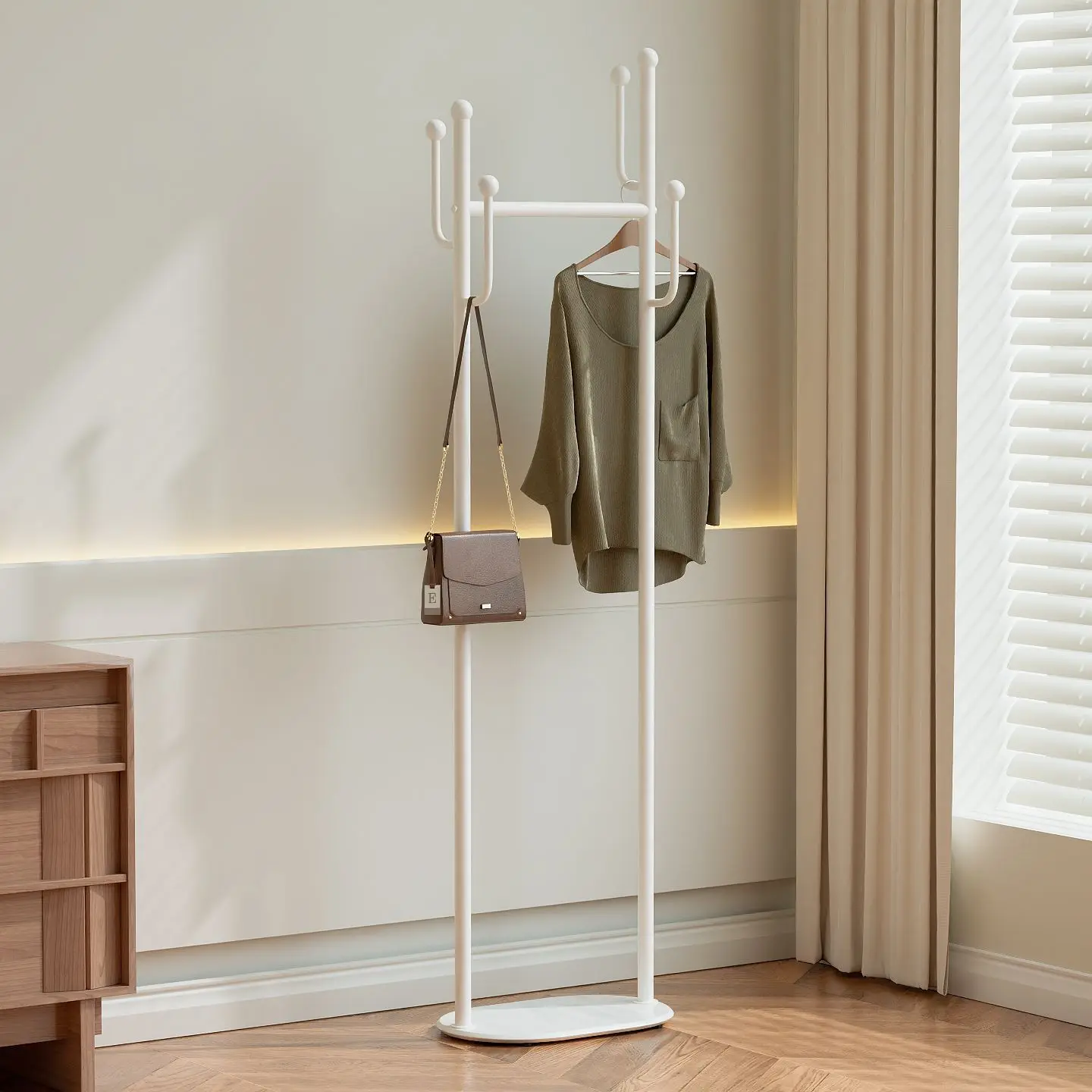 

#Cream-Style Floor-Standing Shelf Modern Minimalist Corner Coat & Hat Rack Storage Vertical Clothes Hanger Space-Saving Sunlight