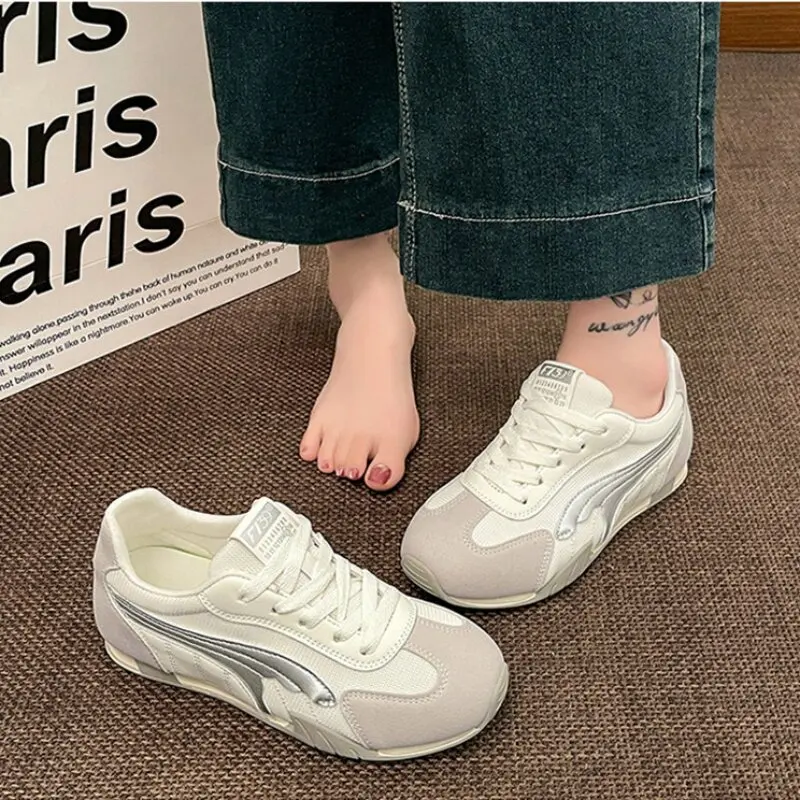 Women's Thin Sole Sports Shoes Breathable Mesh Upper Soft Bottom Casual Running Shoes Korean Style round Toe Flat Heel
