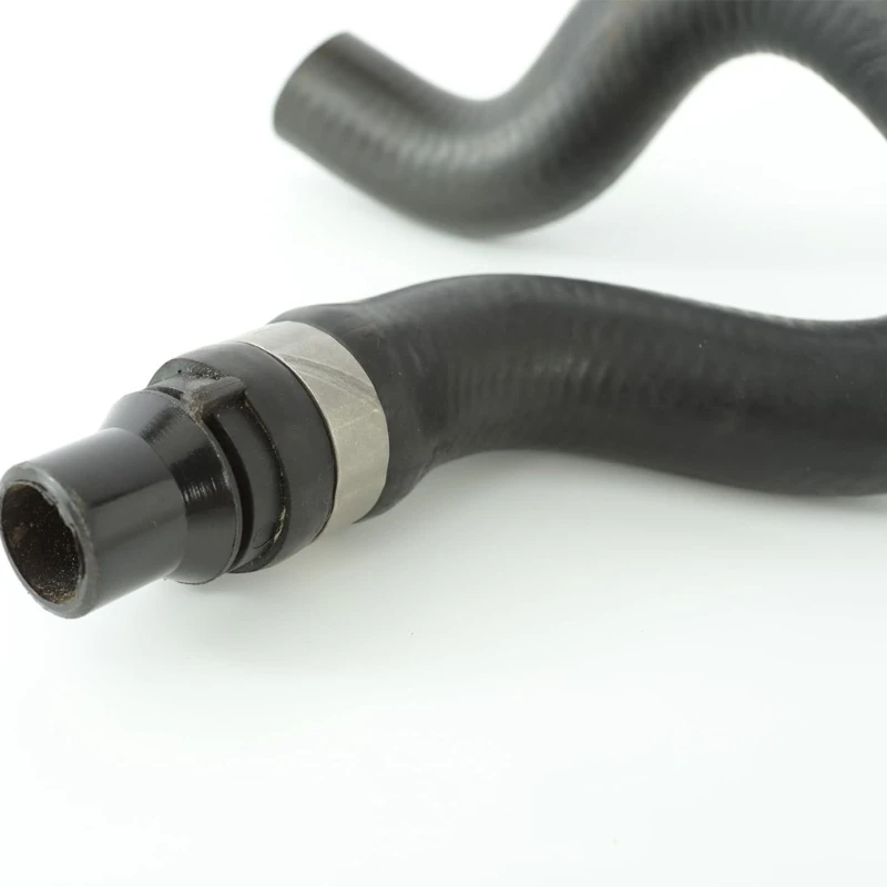 M76E Reliable Coolant Hose Solution for S500 S550 CL550 Ensures Proper Fluid and Temperature Regulation in All Driving