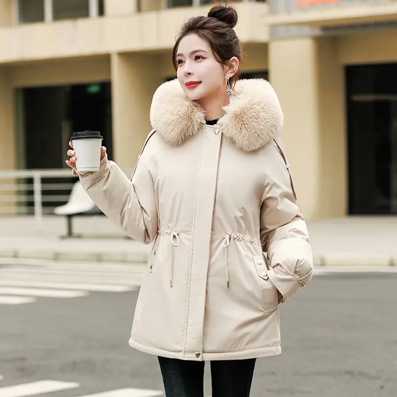 يتغلب Pai على الملابس القطنية الجديدة متوسطة الطول لعام 2025، وسترة قطنية عصرية، ومعطف شتوي سميك من القطن