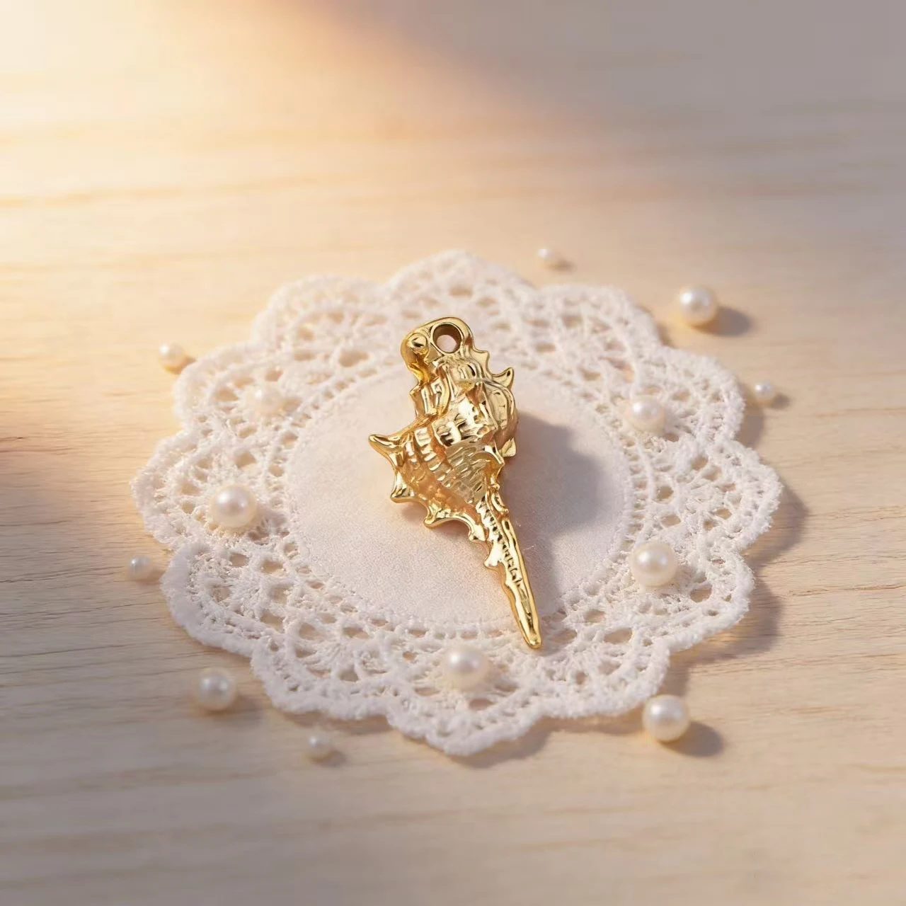 

20pcs/lot Stainless Steel Conch Charms Gold Color Pendant for DIY Necklace Earring Bracelet Jewelry Making Accessories