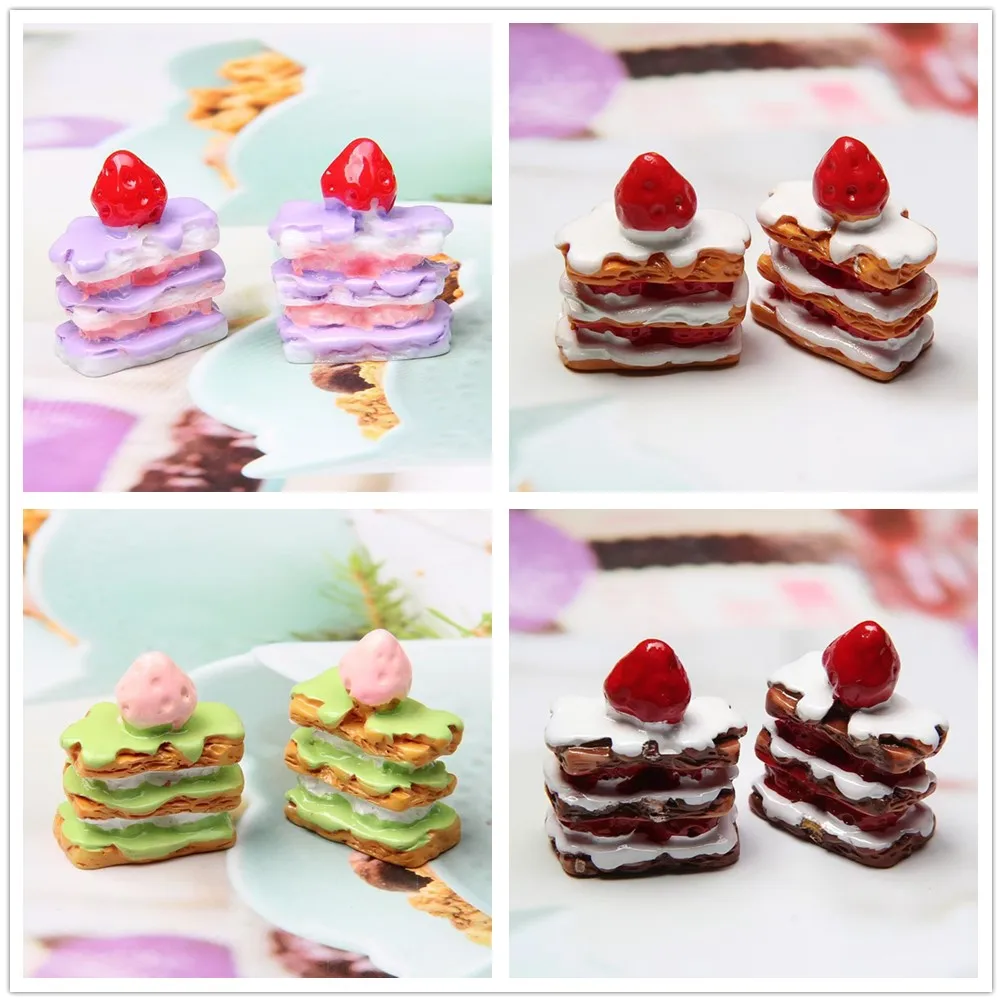 5pcs Christmas Accessories Simulation Cake Resin Chocolate DIY 3D Pendant Miniatur Decor Resin Décor Tiara About 23mm*25mm