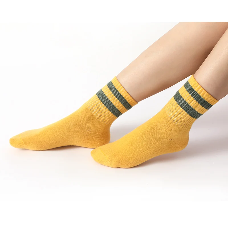 Ladies Pile Socks for Autumn Winter 1Pair Pure Color Keep Warm Women Socks Mid Tube Socks Korean Style Thickening Cashmere