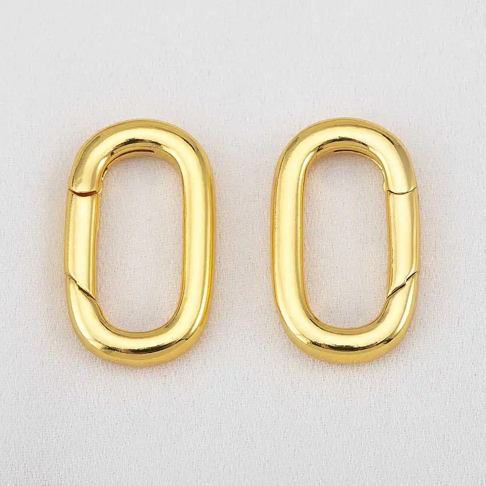 Variant: 18K Gold 13x22.3mm
