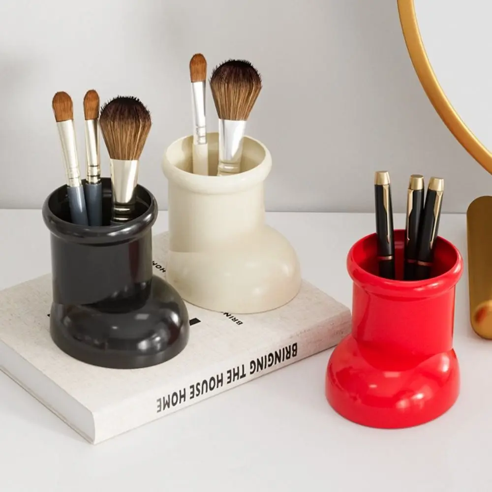 

Exquisite Large Capacity Boot Pencil Holder Plastic Multifunctional Pen Brush Pot Funny Cartoon Desktop Organizer Student