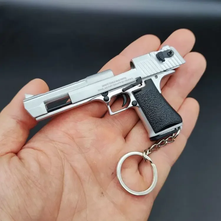 1:3 Desert Eagle Pistol Alloy Mini Gun Model Keychain Gold-plated Bag Pendant Detachable Toy Gun For Adult Kids Gift