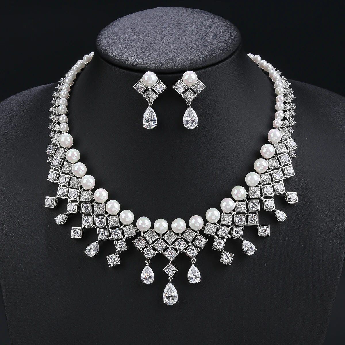 Luxury 2Pcs White ,Red, Blue Necklace Earrings Set Pearl Cubic Zircon Women Wedding Party Jewelry Set CN11219