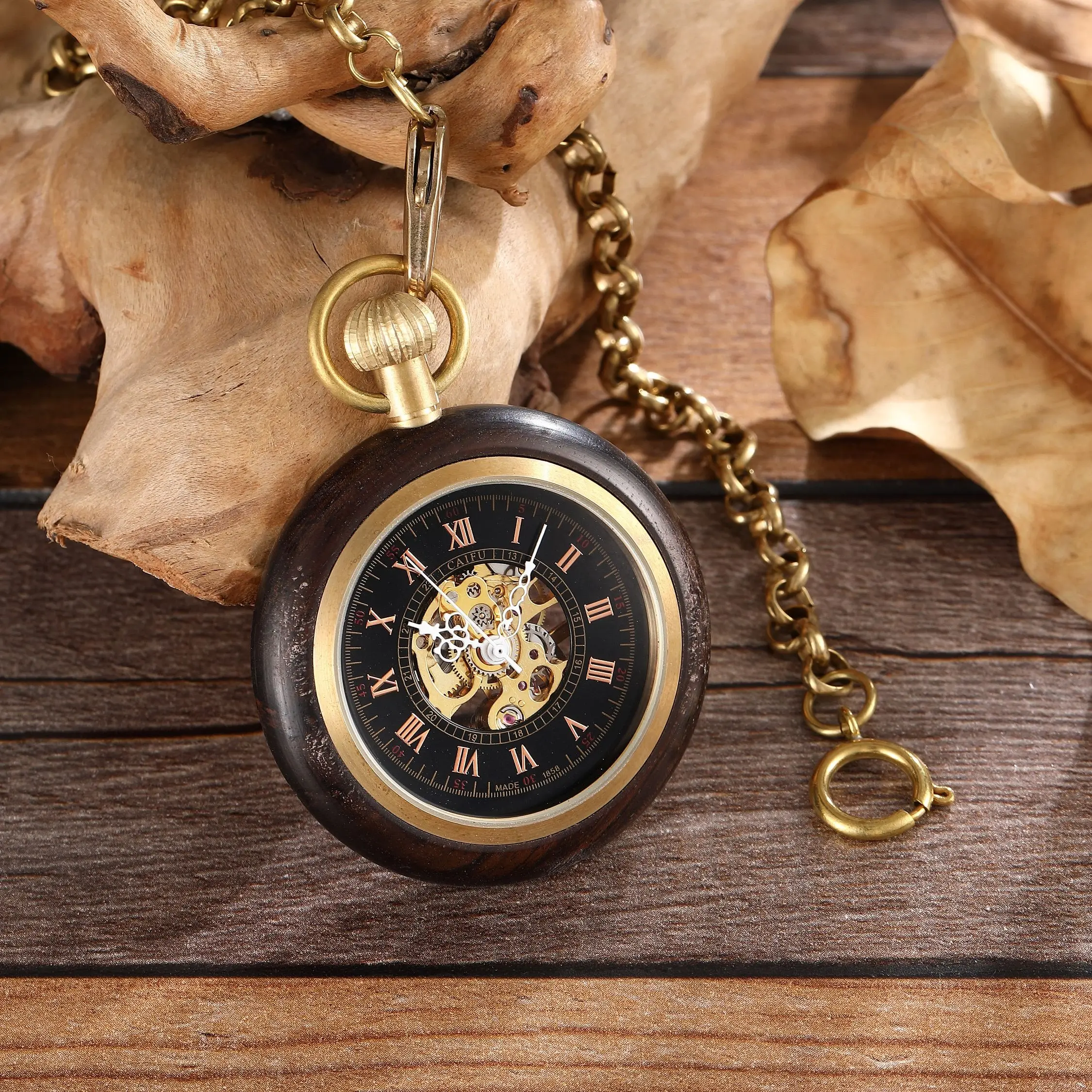 Wood Pocket Watch Carving Exquisite Fashion Hand Winding Fob Retro Vintage Mechanical Steampunk Classic Gift Trendy Pendant Men