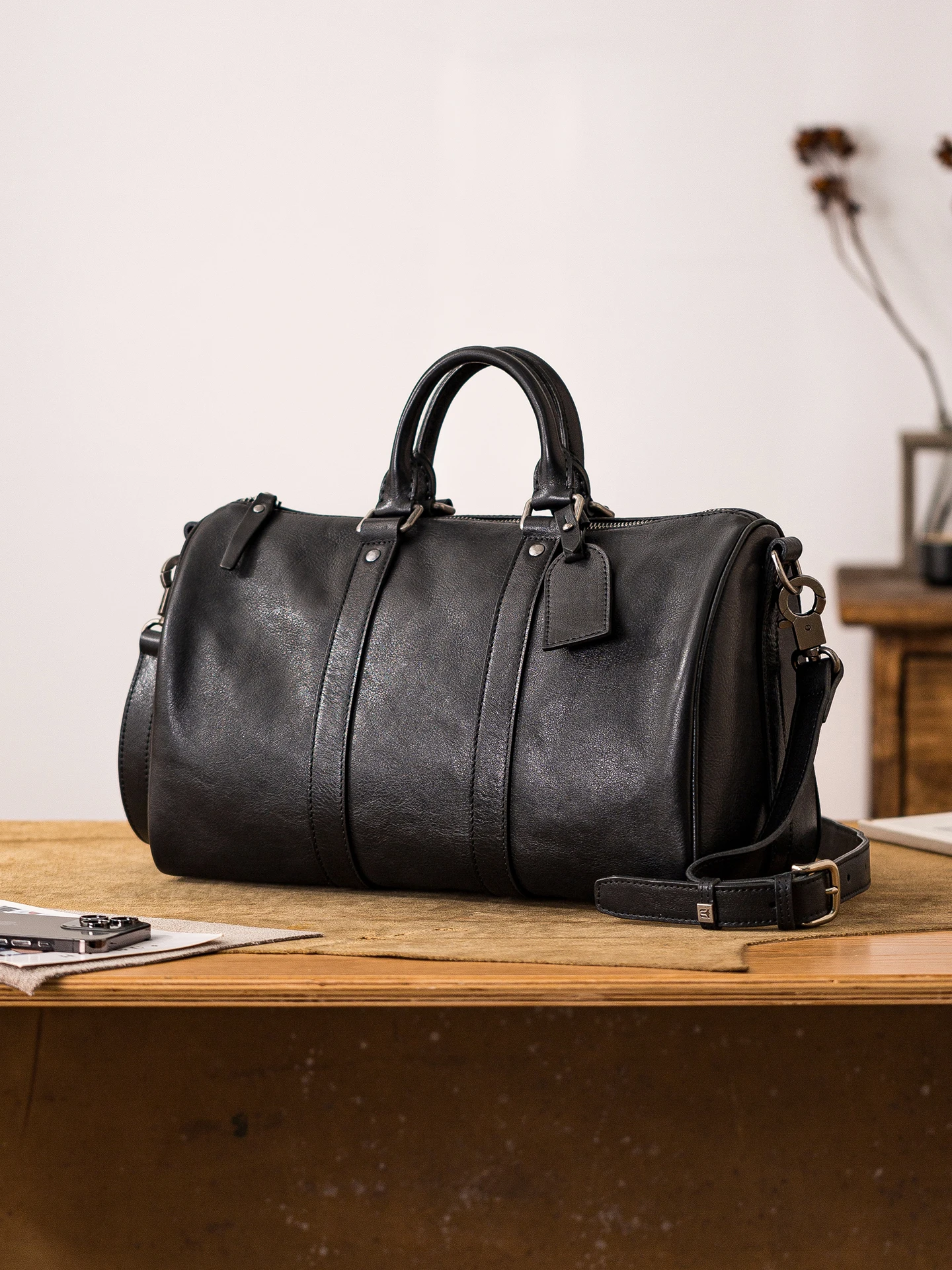 

casual sports luxury first layer leather men's handbags outdoor daily travel soft genuine leather black shoulder crossbody bag