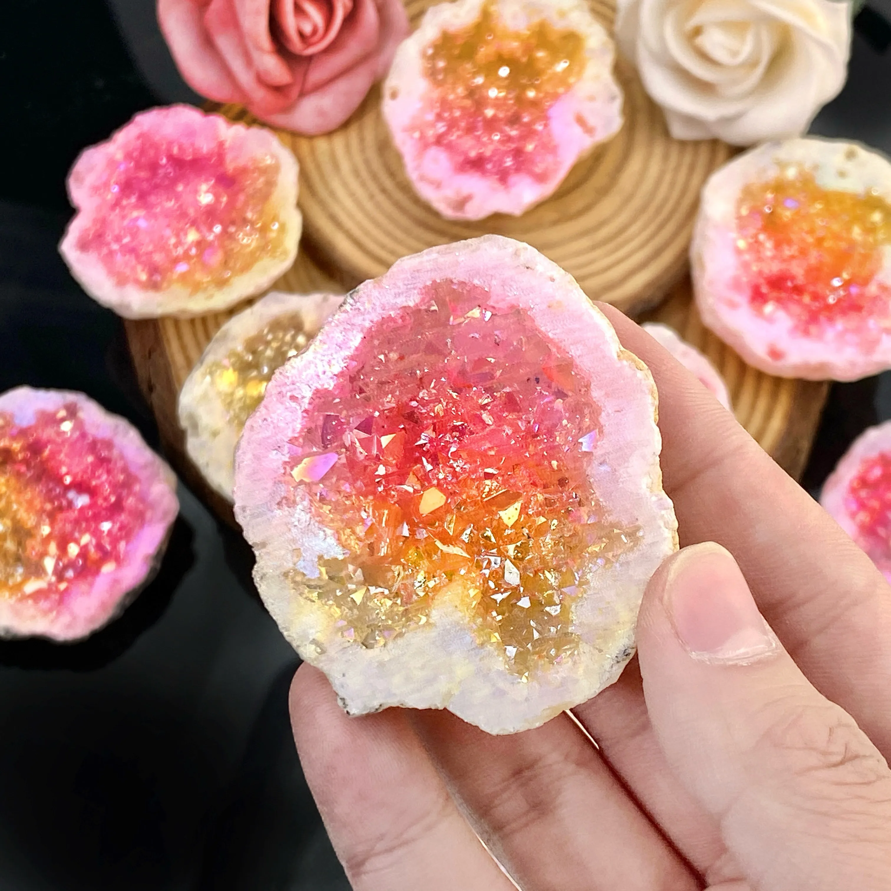 Random 1PC Aura White Agate Crystal, Plated Yellow & Pink Rock Crystal Geode, Beautiful Home Decor, Perfect Gifts For Friends