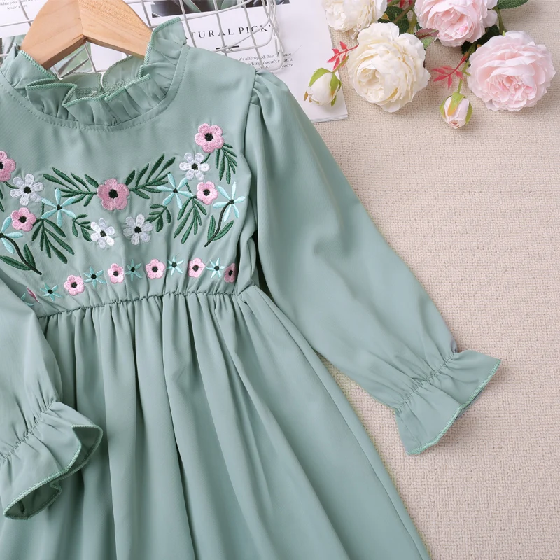 Autumn New Flare Sleeve Girl Dresses with Embroidery Floral Dress Cute Princess Dress  Children Clothes