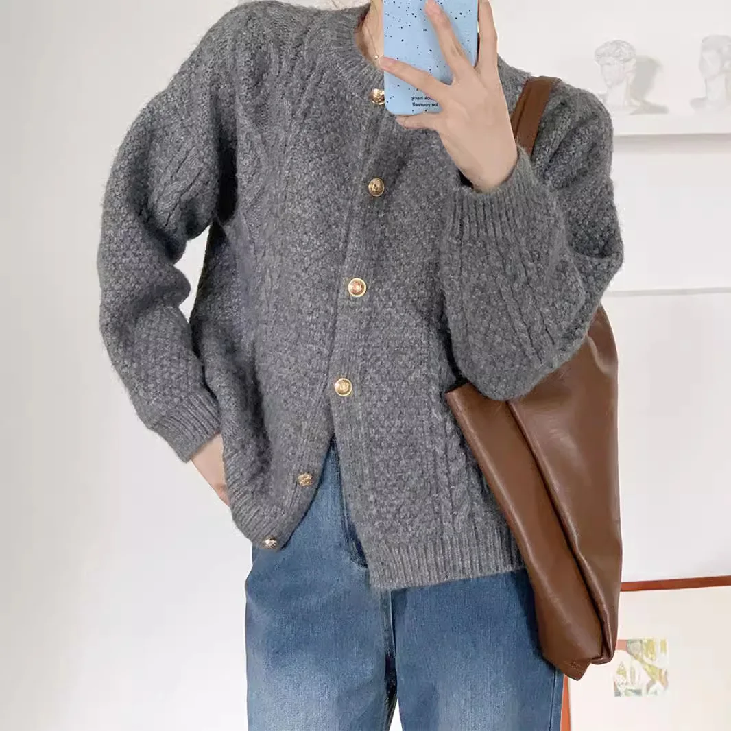 

Autumn and Winter Sweater Women Cardigan Soft and Sticky Round Neck Loose and Comfortable Leisure Solid Color Fried Dough Twist