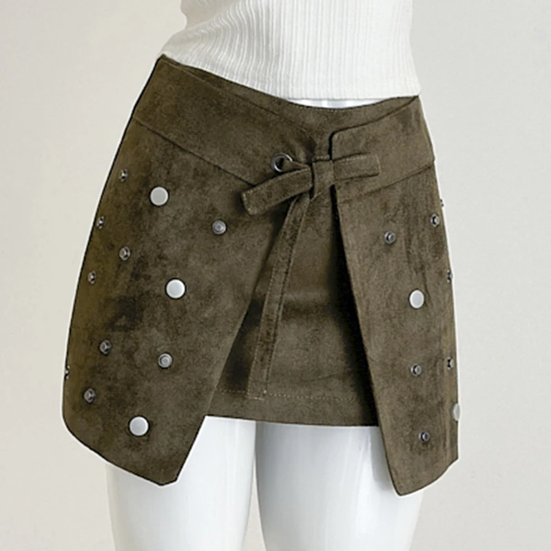 Koreaanse Mode Klinknagel Suede Mini Rokken Vrouwen Hoge Taille Lace-up Groene Rok 2026 Nieuwe Rok met Shorts Saias mujer