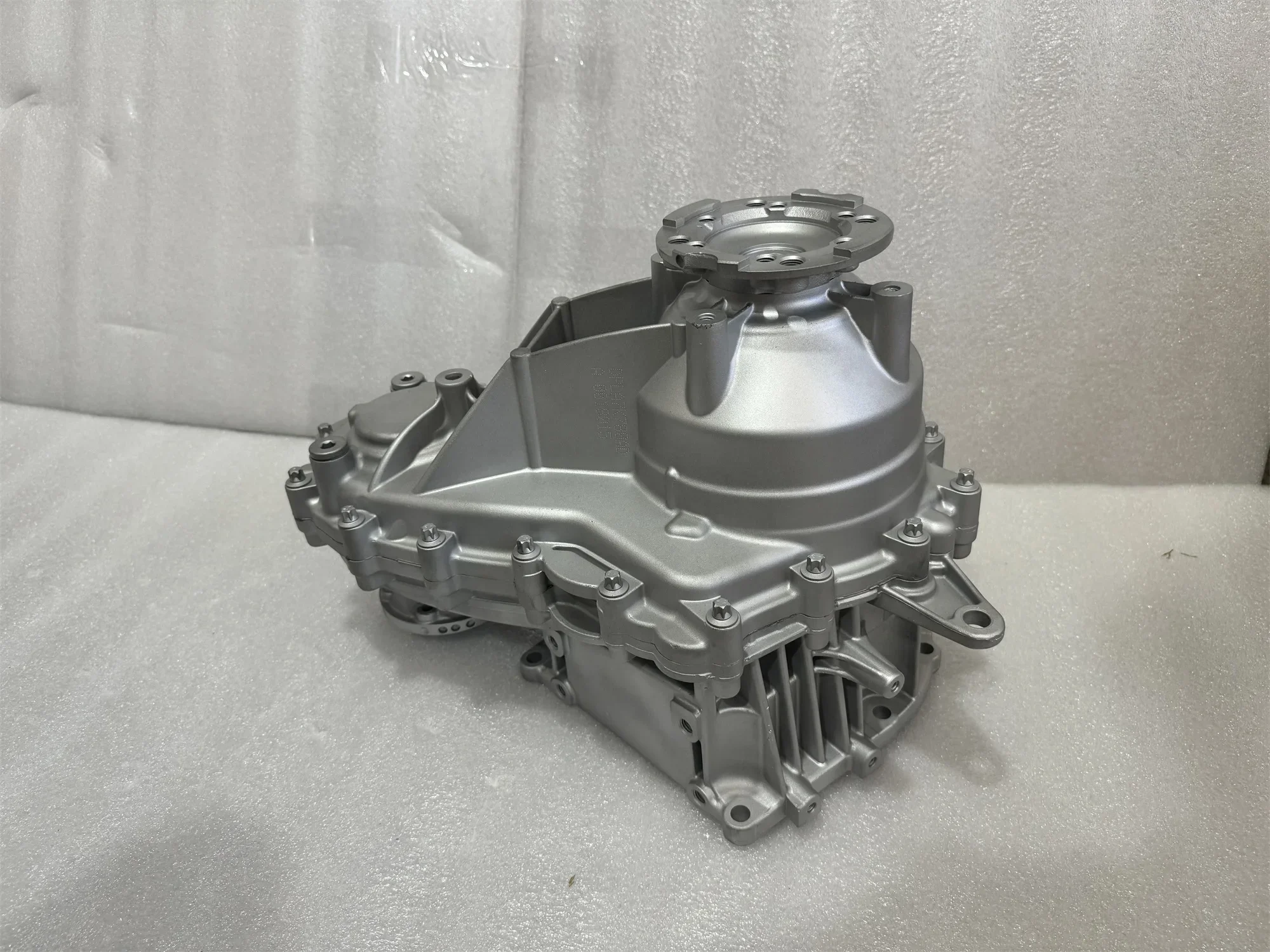 Nick NickSuitable for Range Rover Sport Transfer Case OE LR050773 LR078932 LR089529 LR117533 High Quality Transfer Case