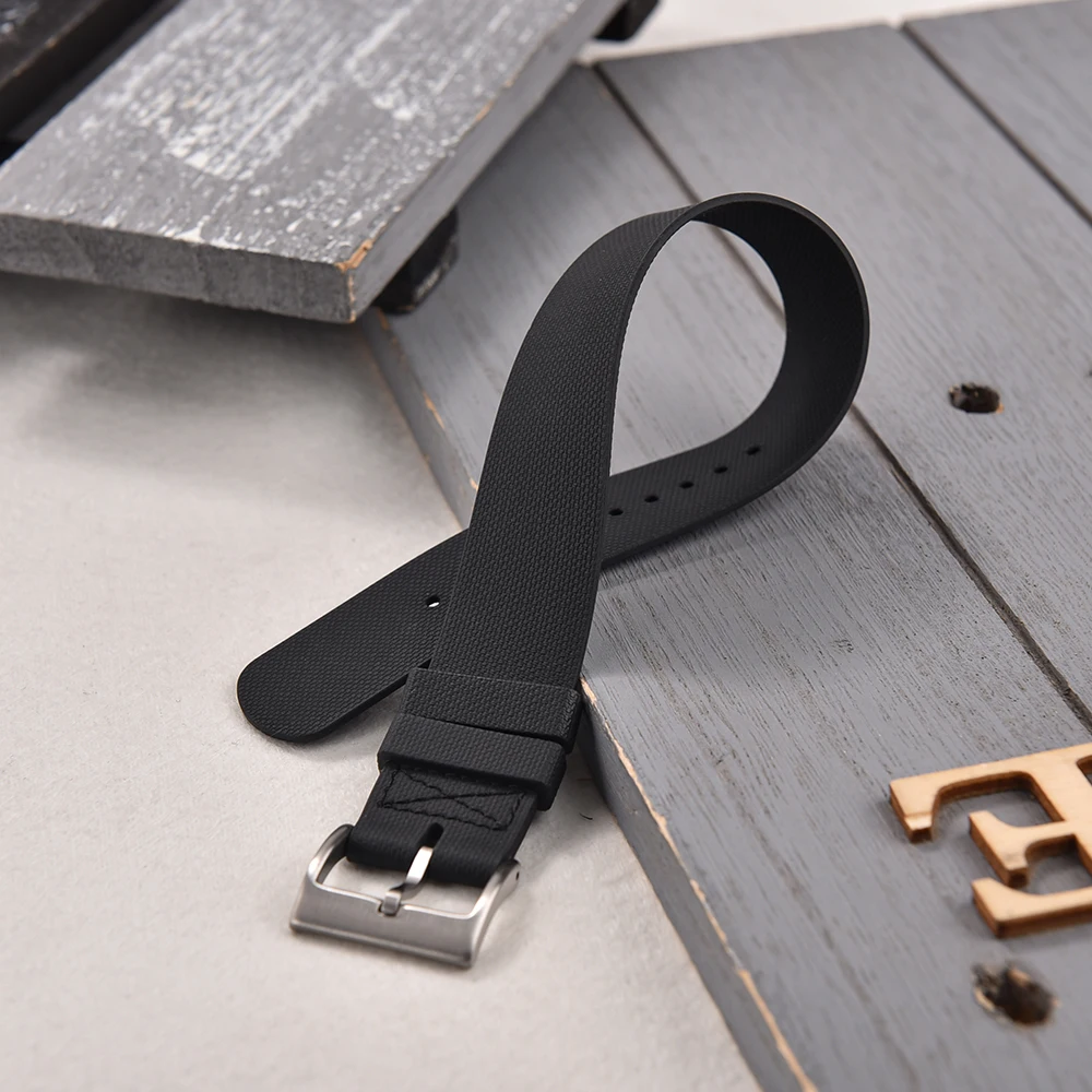 High Quality Rubber Watch Strap 20mm 21mm 22mm Ribbed Military Style Watchband Single Pass Waterproof Silicone Watch Bands