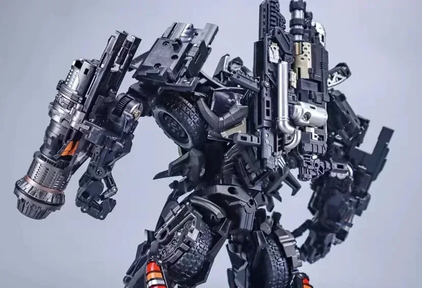 In Stock WJ Black Apple M06 MPM06 M-06 Ironhide Enlarged Version