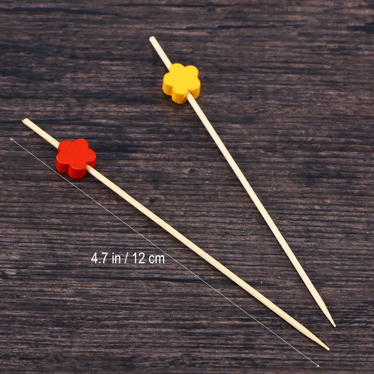 100Pcs Bamboo Cocktail Picks 12 Cm Flower Bead Top Stylish Fruit Picks Cocktail Sticks for Bar Home Party Entertainment