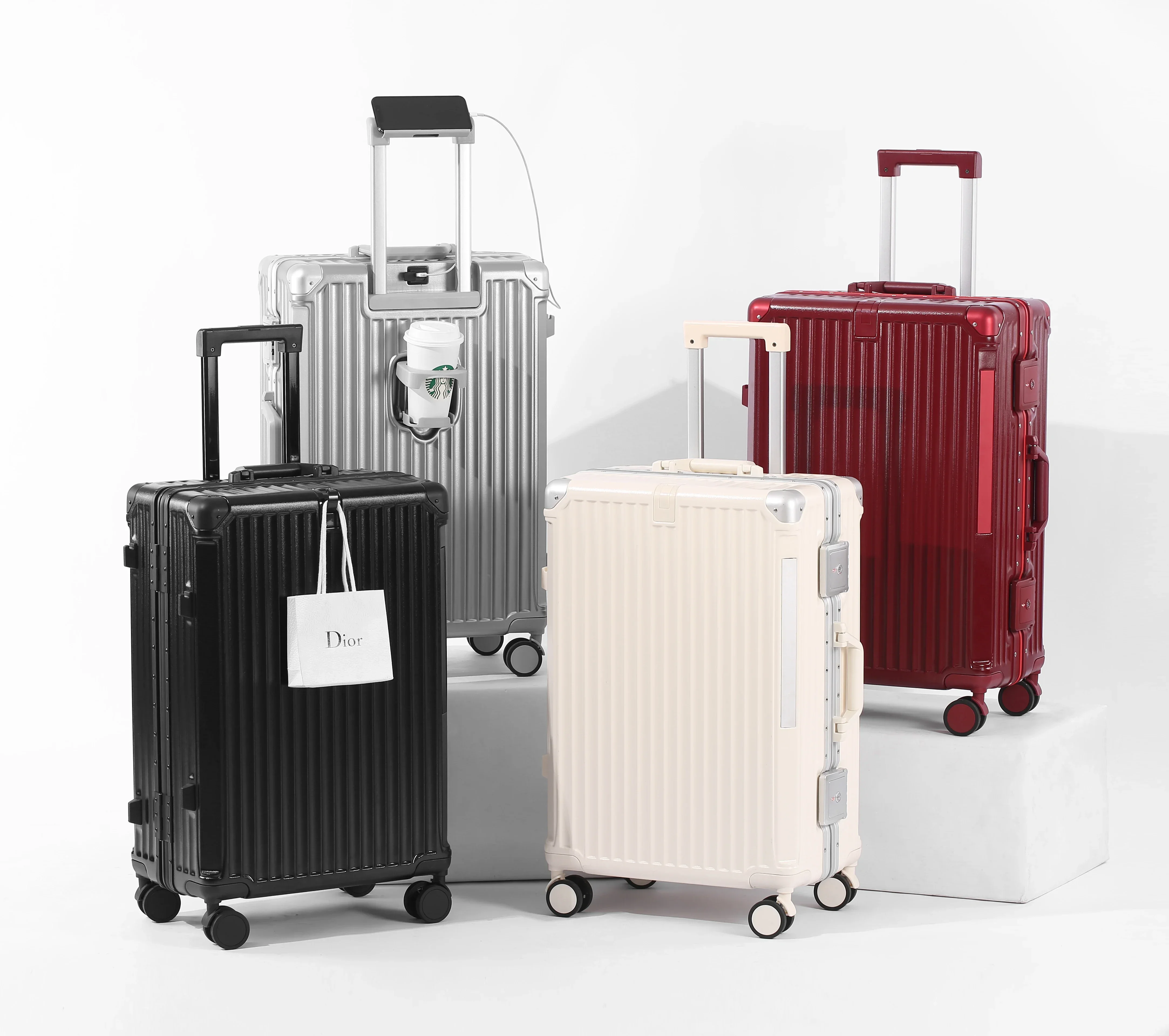 Aluminum Frame Suitcase Anti-Scratch Trolley Case Portable Carry-On Rear Cup Holder with Universal Wheels Suitcase Luggage