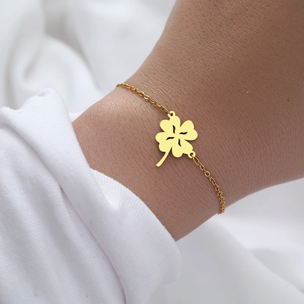 Stainless Steel Bracelets Classic Trend Clover Vintage Pendant Chains Fashion Charms Bracelet For Women Jewelry Party Best Gifts