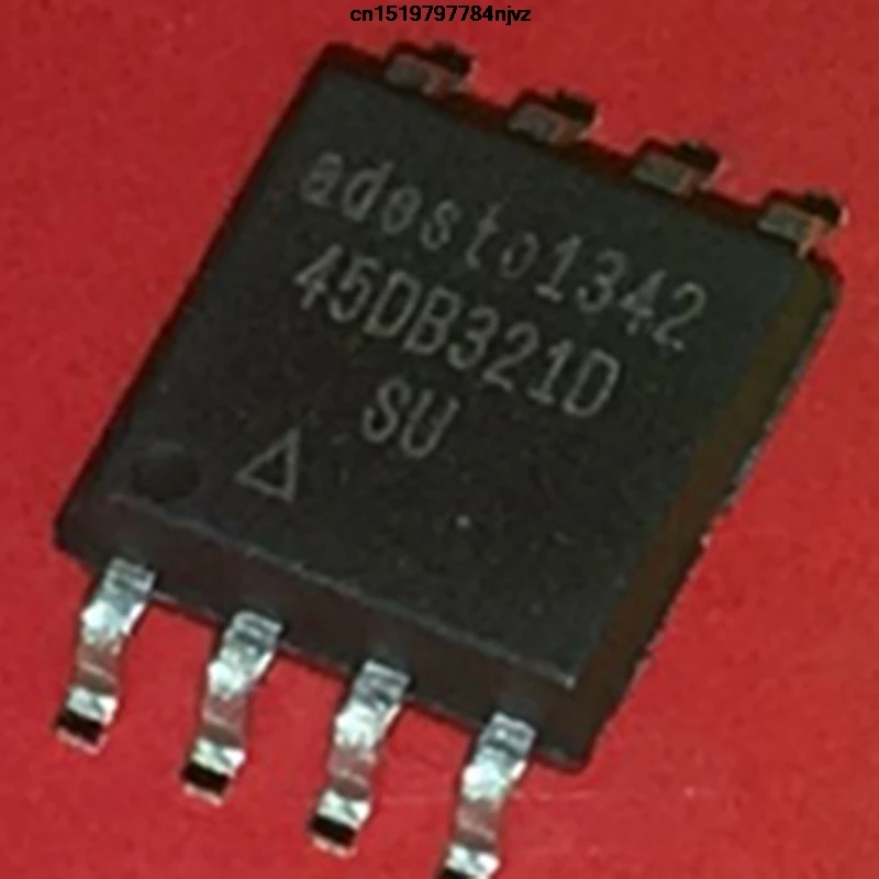 AT45DB321D-SU  AT45DB321D SOIC8  5PCS