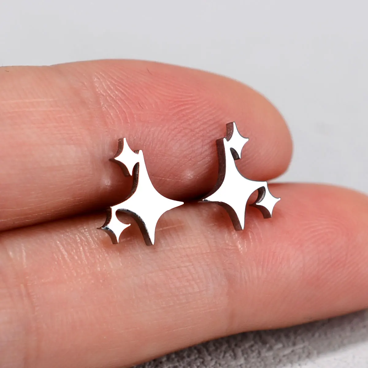 Vintage Exquisite Stainless Steel Leaf Butterfly Stud Earrings Women Multiple Mini Star Moon Lightning Earings Piercing Jewelry