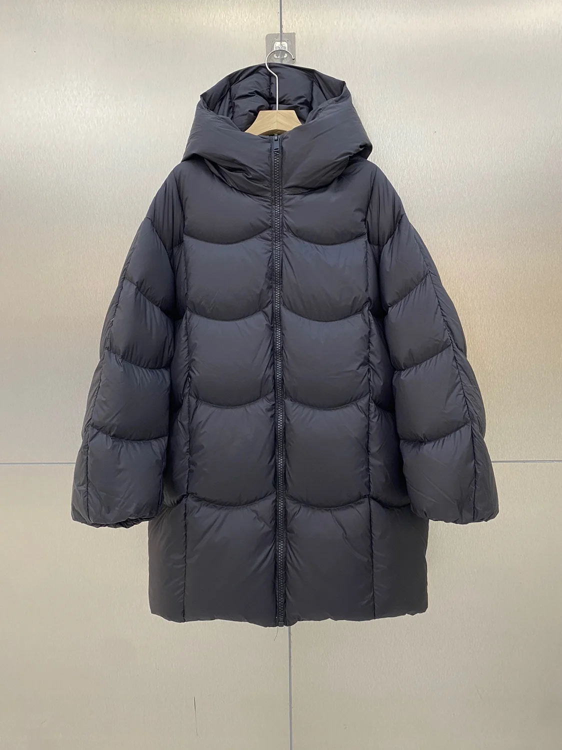 Winter Medium to Long Solid Hooded Down Jacket Women White Duck Down Parker Outwears Female Loose Thick Warm Quilted Jacket Coat