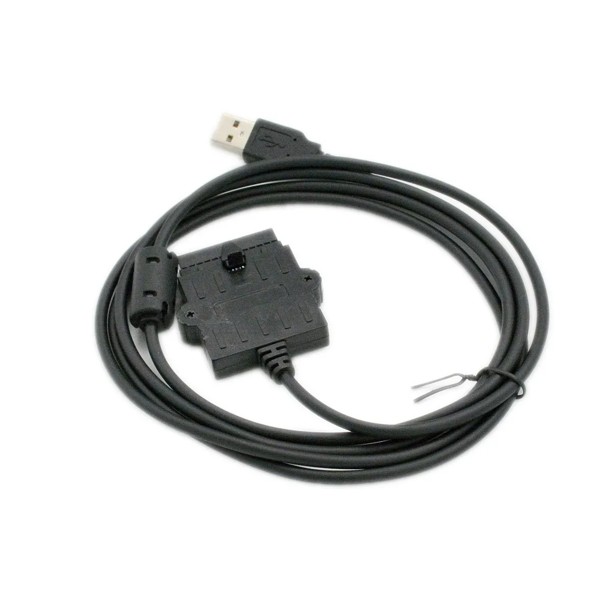 

PMKN4010 USB Programming Cable for MOTOROLA XPR5550 XPR4550 XPR4350 XPR5350 XPR8300 XPR4300 4500 DR3000 XiR M8268 PC Data Line