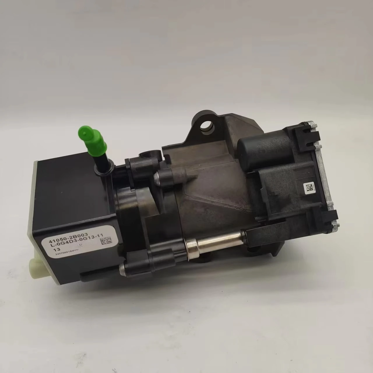 

Start-stop motors suitable for Hyundai-K-IA D6KF1 transmissions: 410502B002, 410502B003, 41050-2B110, 41050-2B120