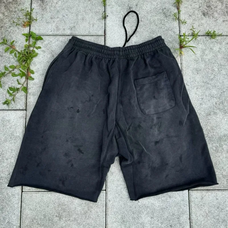 Vintage Distressed Washed Worn Black Saint Shorts Red Graffiti Barrage Letters Drawstring Sports Shorts Men Women Cropped Pants