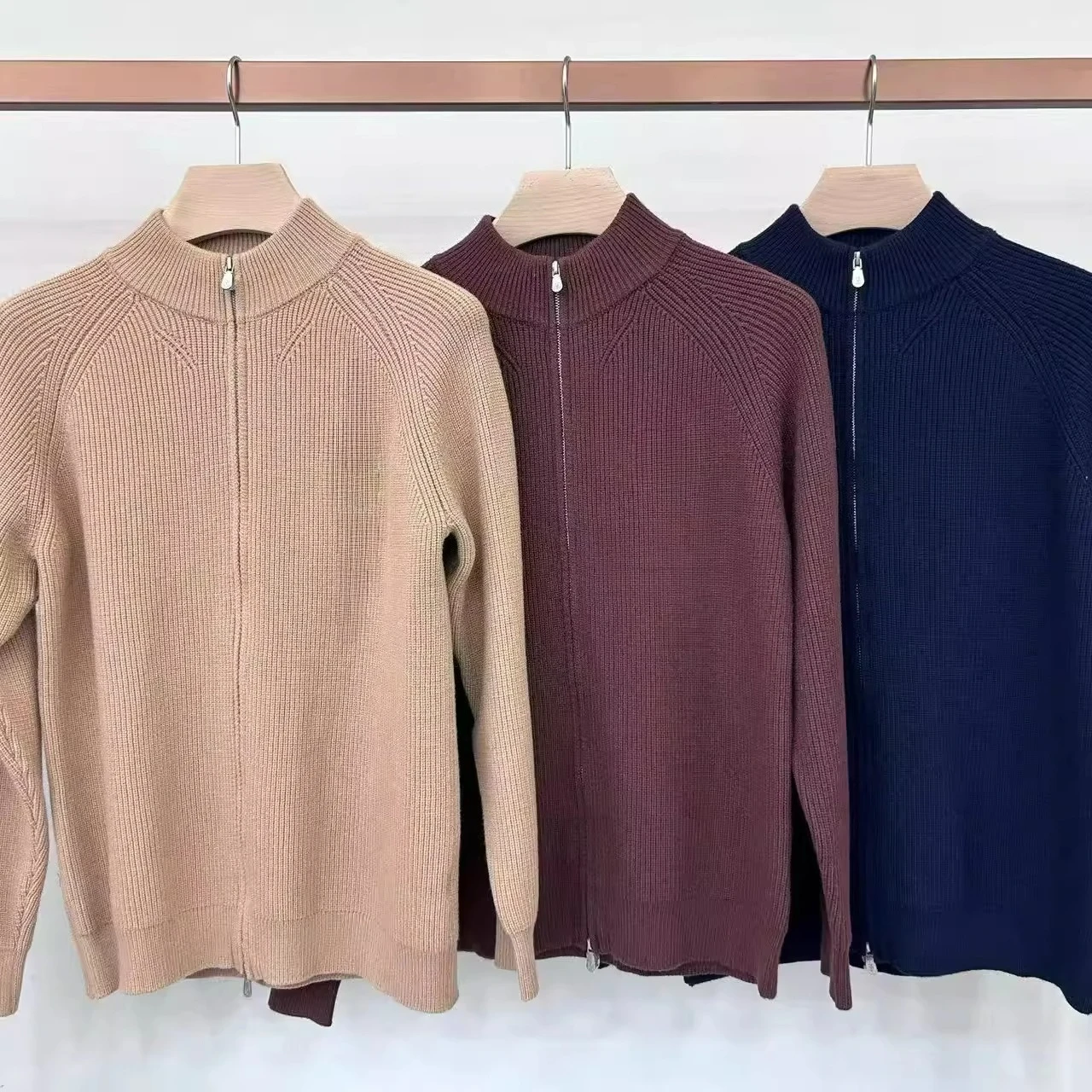 

BC Italian autumn and winter new fashion old money style casual knitted cardigan men's simple and versatile sweater