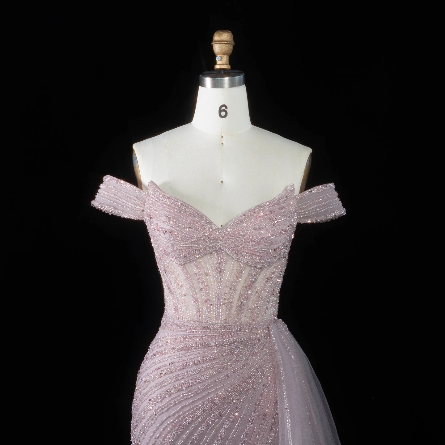 Sharon Said Luxuriöses Rosa Abendkleid, Schulterfrei, Herzausschnitt, Kristallperlen, Meerjungfrauen-Schnitt, Seitlicher Tüll, Formelle Partykleider SS005 Maßanfertigung – Detail 6