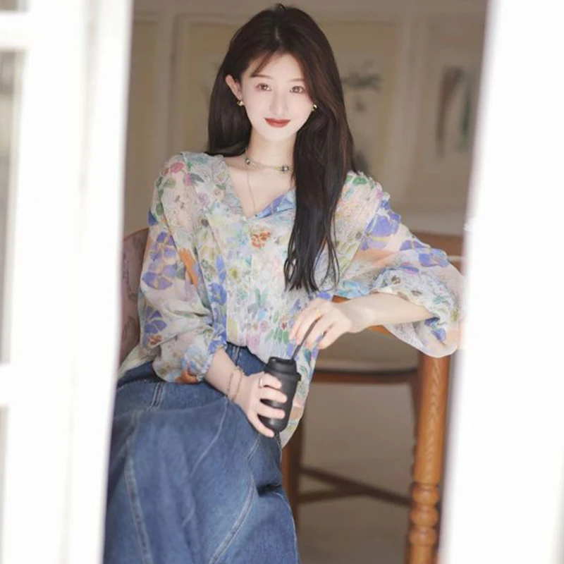 Women Korean Fashion Slim Appear Thin Printing V-neck Long Sleeve All-match Shirts Women Clothes Casual Office Lady Trend Tops